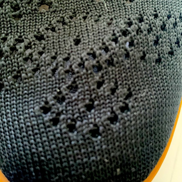 Lace up flat shoes 
Pre Worn SIZE US 7 1/2 - Picture 10 of 11